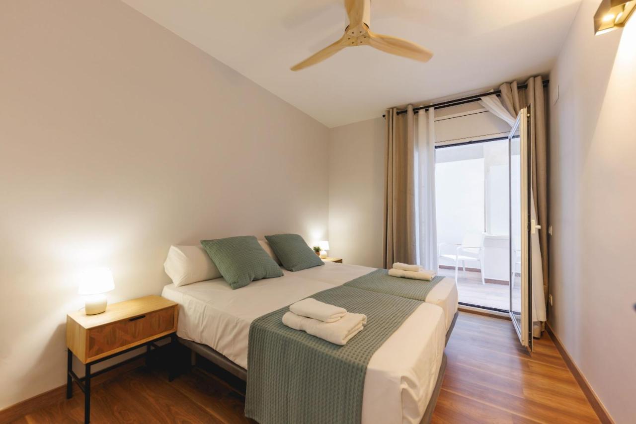 Bravissimo Figuerola, Spacious 3-Bedroom Apartment Girona Exterior photo